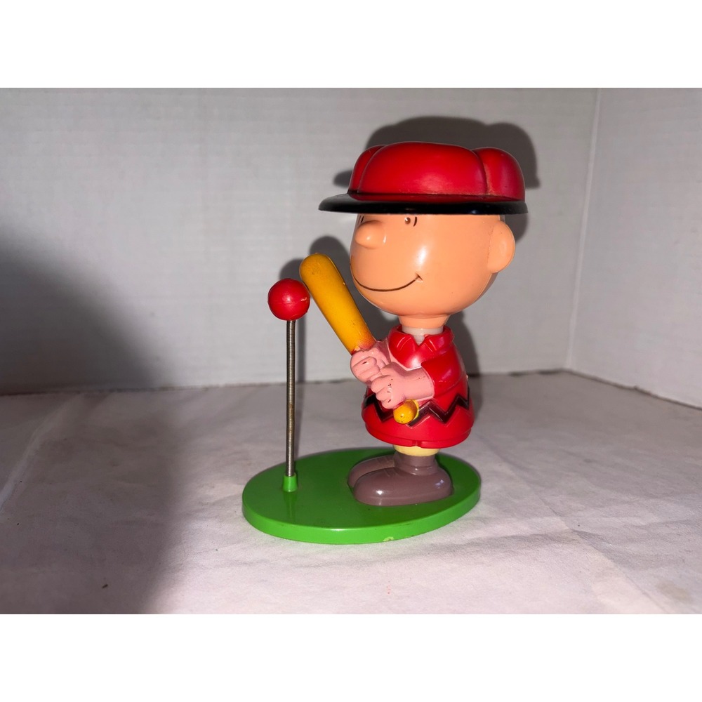 Vintage 1950s Peanuts Charlie Brown T-Ball Plastic Toy Figurine – Rare Red Shirt